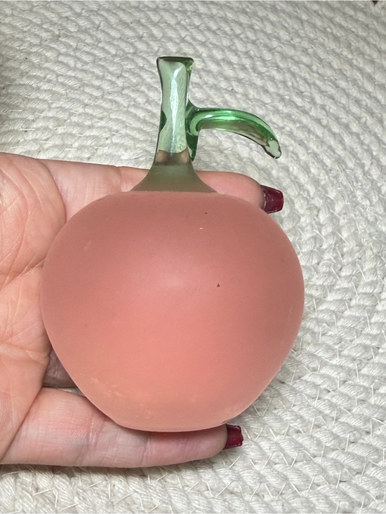 Other - Vintage Pink Art Glass Apple Paperweight Green Stem Leaf Fruit Decor